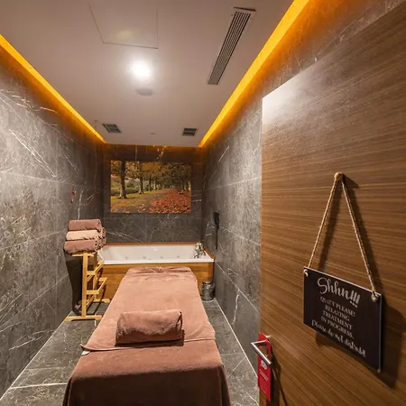Questa Thermal & Hotel 5*