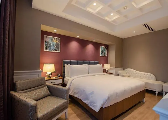 Questa Thermal & فندق إسكيشير