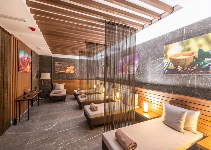 Questa Thermal & Hotel 5*